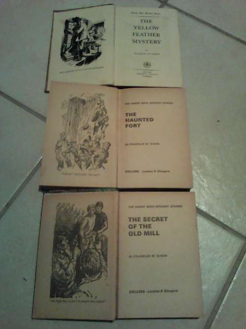 3 x Hardy Boys Circa 1953 / 1971 / 1972 (Hardcover) Franklin W.Dixon - Sold as one lot