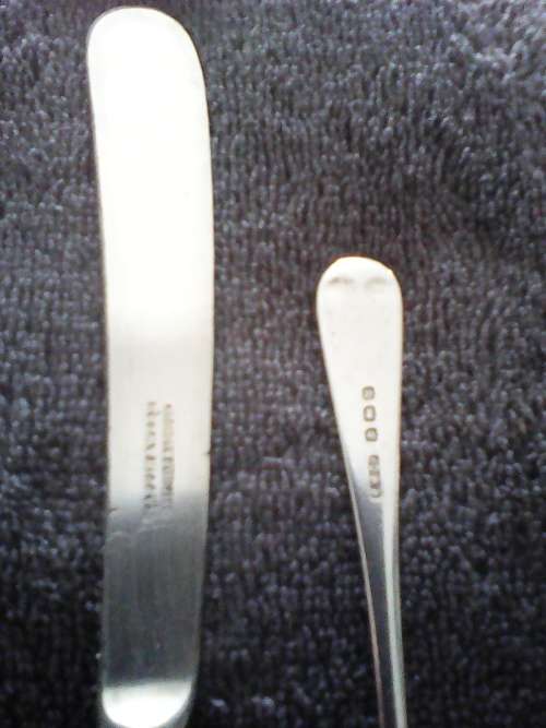 Mappin @ Webb Butterknife / R.M.Co FishKnife (Sold as One lot)