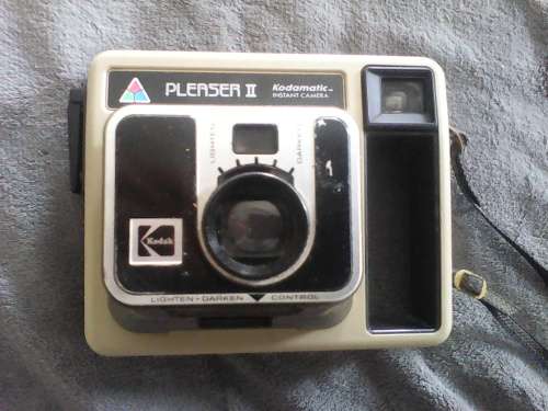 Kodak Pleaser II Instant Camera (Circa 1982 - 1985)