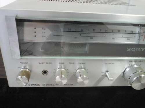 Vintage Sony FM / AM Stereo Receiver / Amplifier (Working)