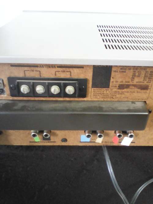Vintage Sony FM / AM Stereo Receiver / Amplifier (Working)