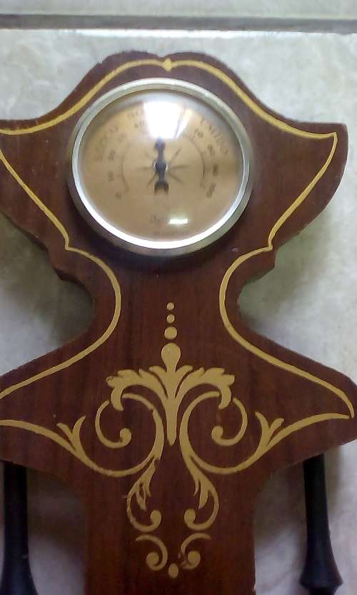 Vintage Italian Quartz Wall Clock