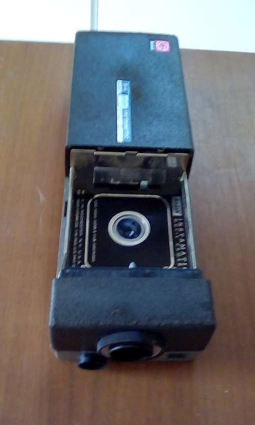Rare Circa 1967 Kodak M4 Instamatic Movie Camera (Includes original carry case)