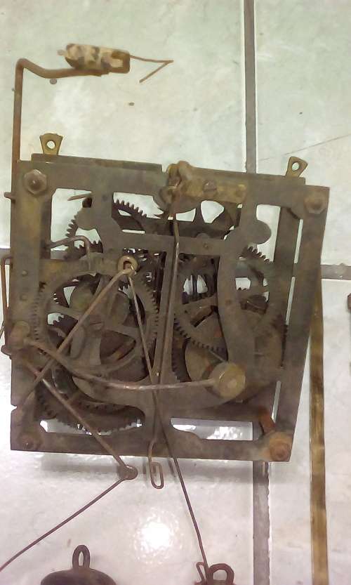 Possible German Black Forest Cuckoo Clock (Circa 1860's) PLEASE READ DESCRIPTION