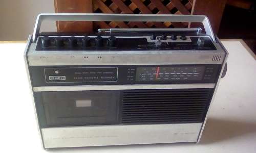 Vintage Gallo Radio Cassette Recorder