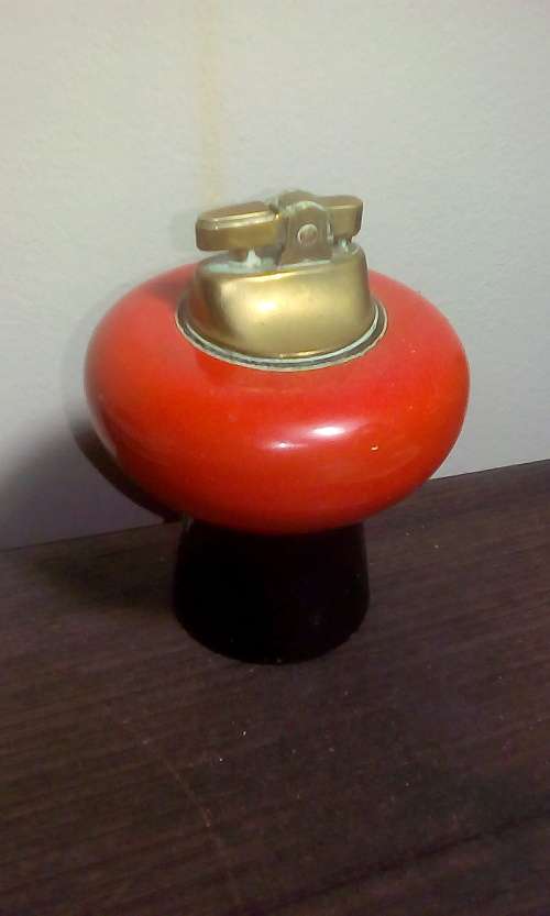 Vintage Table Lighter (Possibly Ronson)
