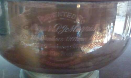 Rhodesian African Rifles Soup Tureen To Major P.J O Movuis 13 Nov 1978