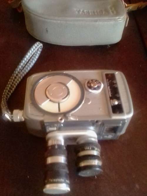 Vintage Yashika 8 Movie Camera