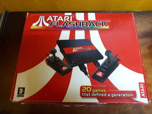 2005 Atari Flashback Console With 20 Games
