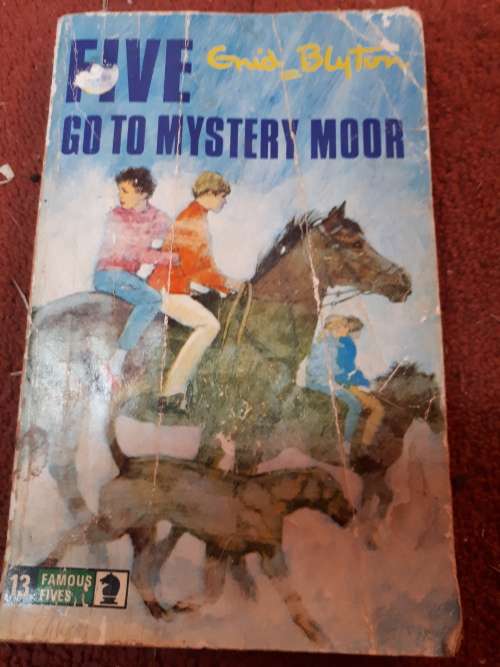 Five Go To Mystery Moor Enid Blyton 1969 Paperback