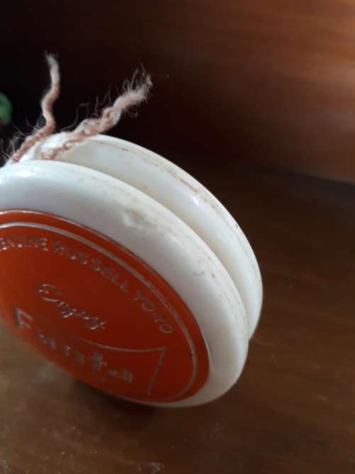 Rare Early 80's Fanta Championship Yo-Yo (Orange @ White Russell Yo-Yo)
