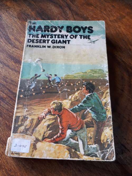 The Hardy Boys The Mystery Of The Desert Giant (1972 Paperback)