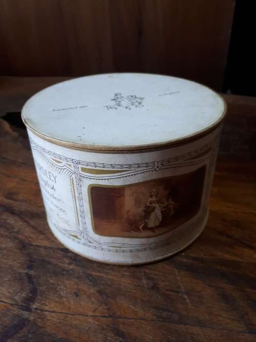 1969 Yardley Lavender Dusting Powder Container