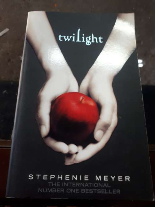 Twilight Stephenie Meyer Paperback