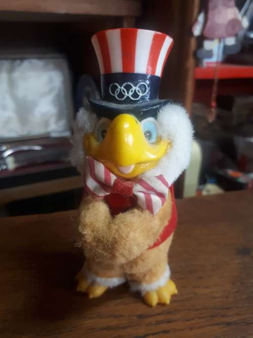 Original Edison 1980 Olympic Games Clip On Mascot