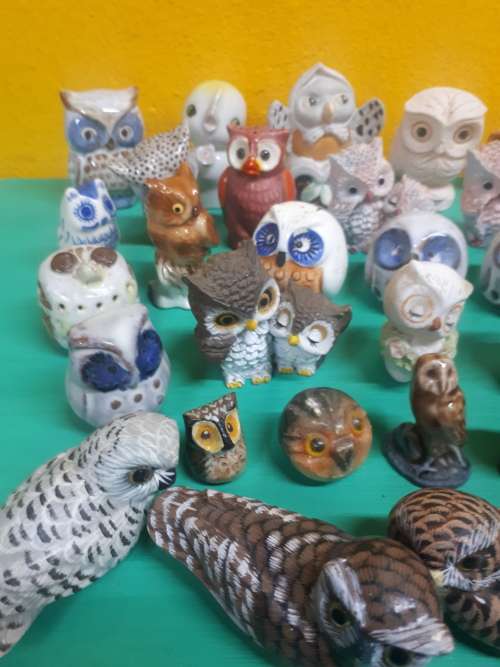 43 x Miniature Ceramic Owls