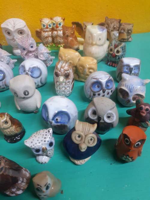 43 x Miniature Ceramic Owls