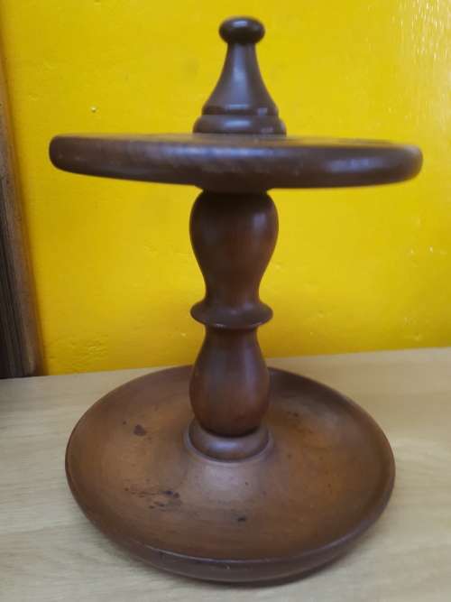 Vintage Wooden 6 Pipes Stand