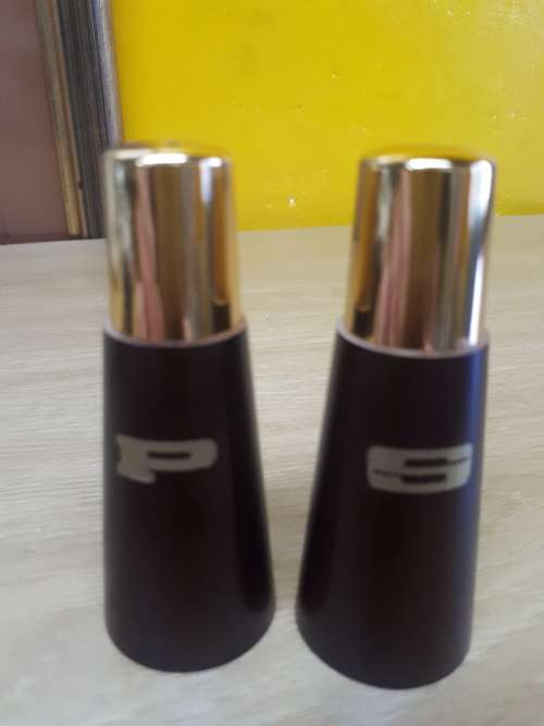 Retro Wooden Salt And Pepper Set