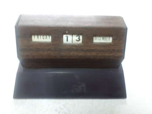 Vintage Desktop Calendar