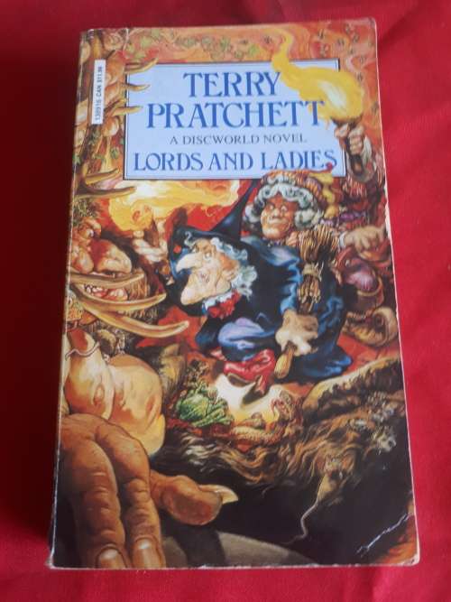Terry Pratchett `Lords And Ladies` A Discworld Novel