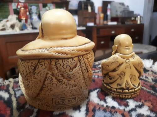 2 x Vintage Resin Glazed Buddahs