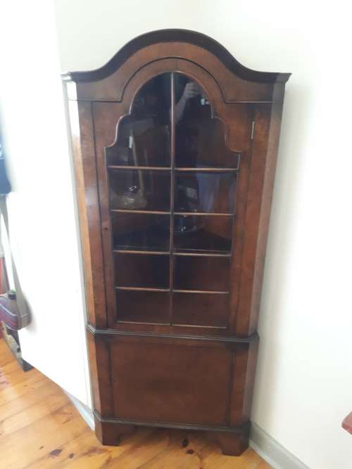 Stunning Art Nouveau 1890 - 1899 Corner Display Cabinet