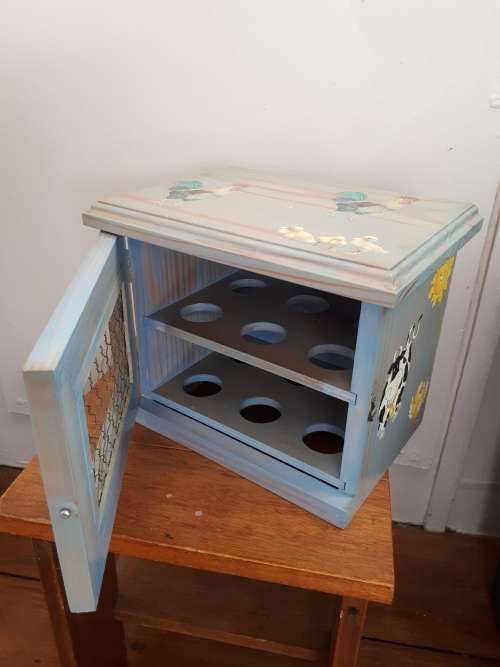 Decorated 1 Dozen Wooden Egg Holder