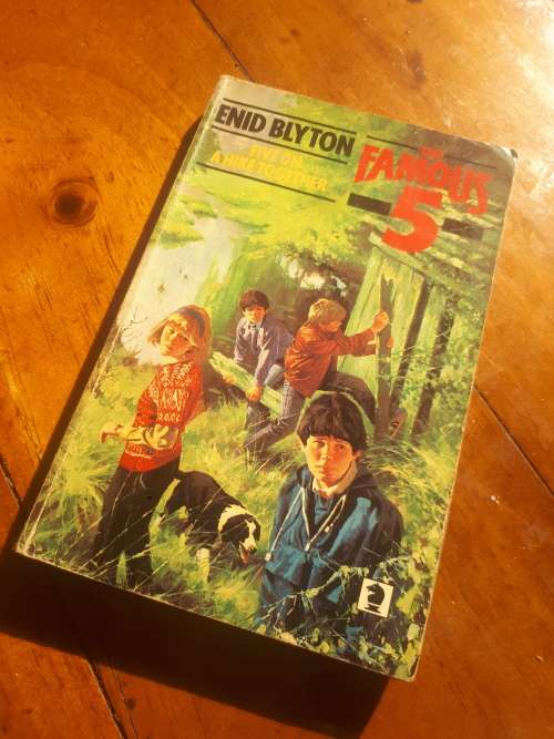 Enid Blyton - Five On a Hike Together Paperback