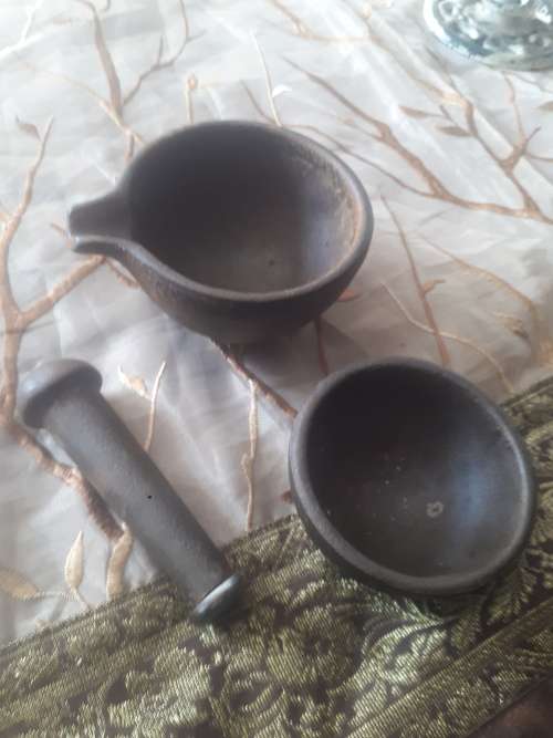 Vintage Farmhouse Heavy 3pc Cast Iron Mortar & Pestle