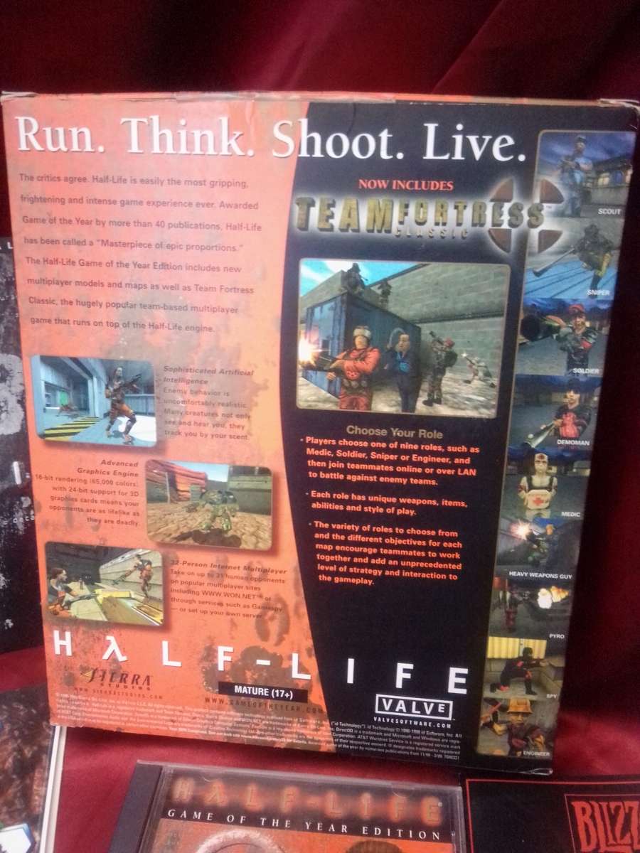 HIGHLY COLLECTABLE 1999 HALF-LIFE GAME OF THE YEAR EDITION BOXSET COMPLETE