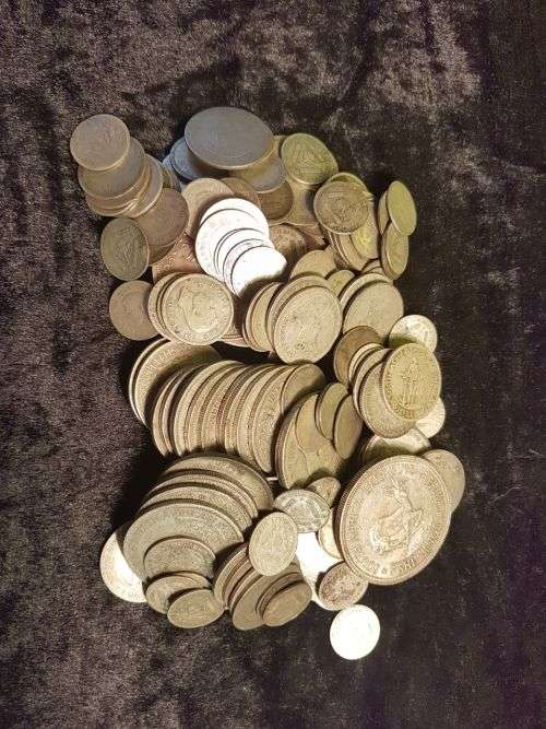 HUGE 80% Silver lot (655g pure silver)