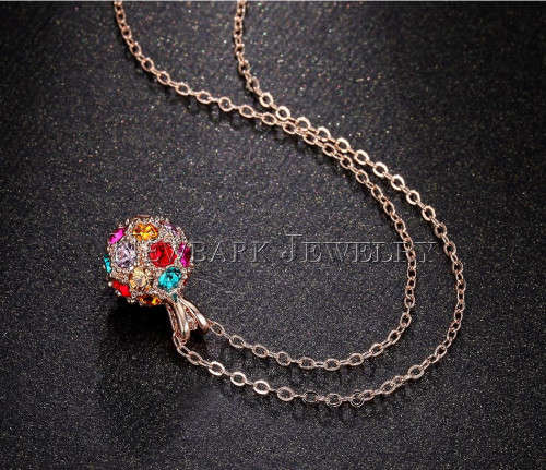 ***EXQUISITE*** GOLD BALL PENDANT WITH COLOR STONES NECKLACE