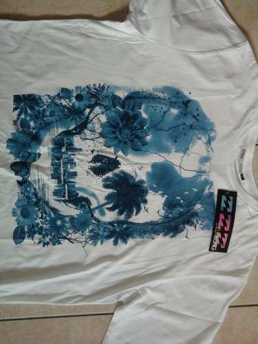 BRAND NEW AUTHENTIC BILLABONG T-SHIRT - size XL WITH TAG
