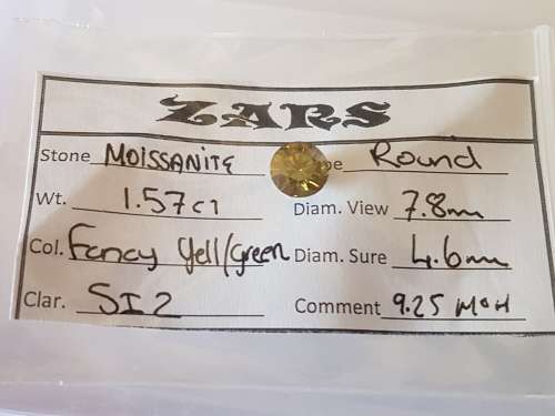 1.57ct - Fancy Green -Roundt - SI2- [7.8 x 4.6mm ]Top Quality Moissanite
