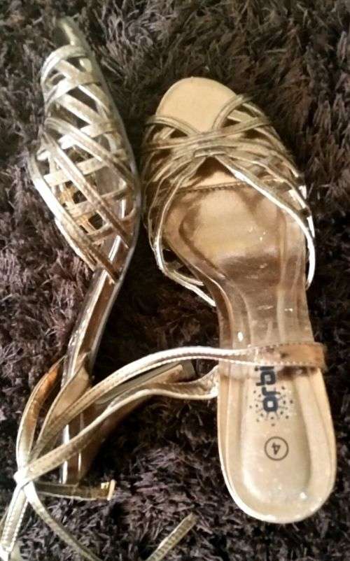Gold high heel sandles