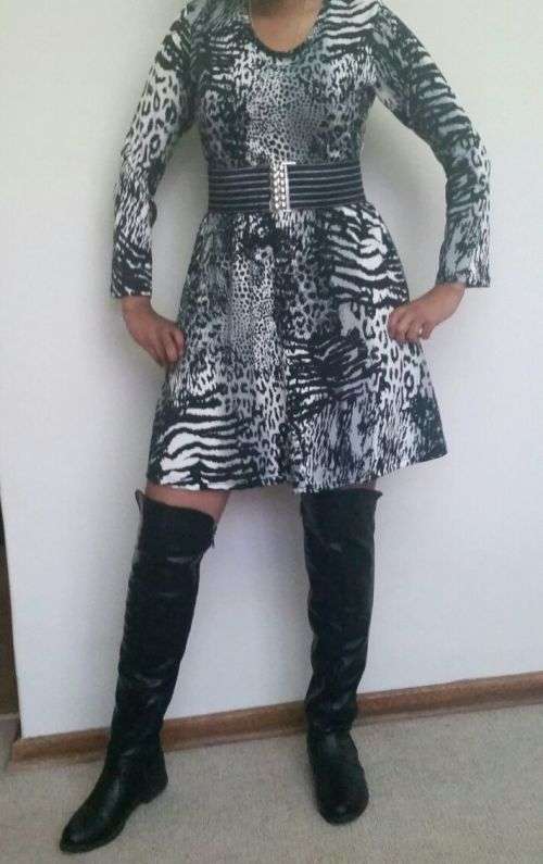 BEAUTIFUL dress With Tags ...LAST ONE LEFT!!!