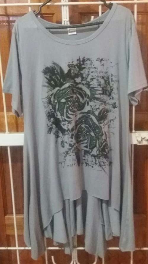 Beautiful dress Size large