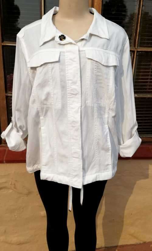 Gorgeous Designer Lightweight Jacket