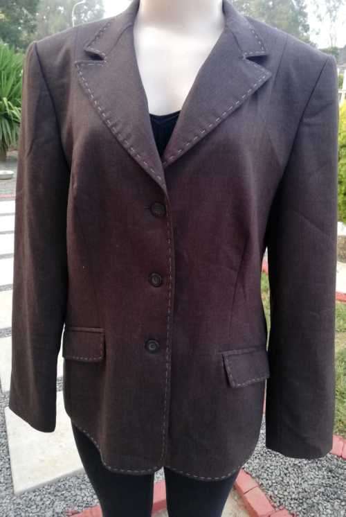 Stunning Brown Blazer with stitch detailing