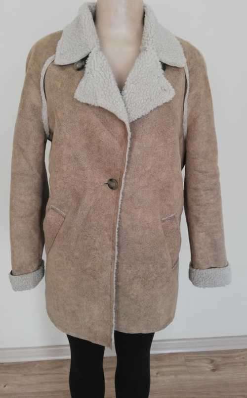 Gorgeous Shearling with complete Wool  inner