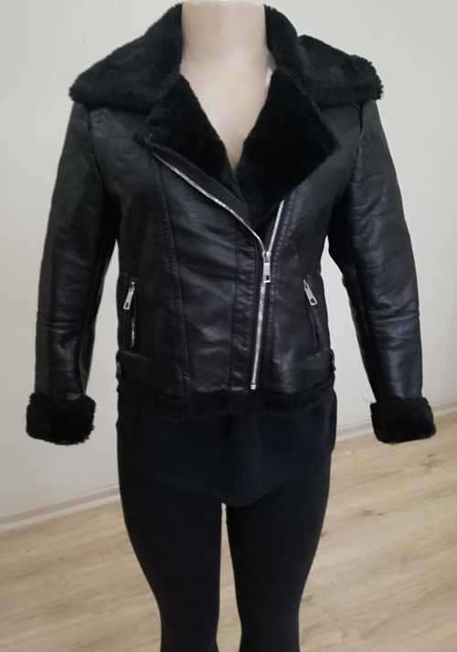 Girls Faux Leather Jacket with faux  fur collar and complete Inner