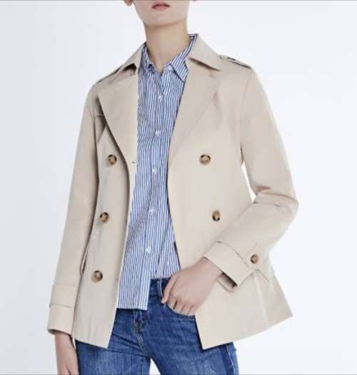 Ultimate Beige shortTrench Coat