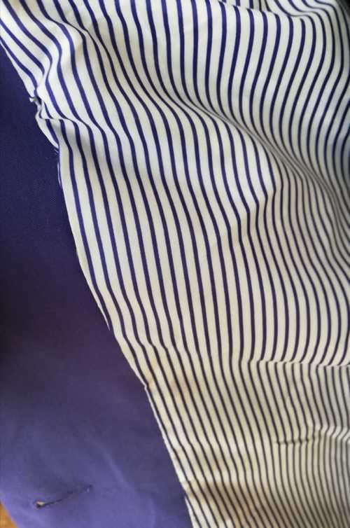 Stunning Fitted  blazer with beautiful striped lining