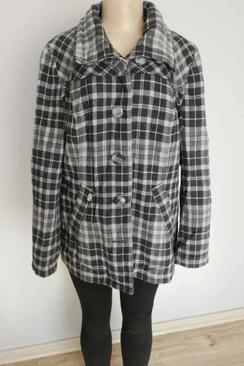 Gorgeous Winter Check Coat