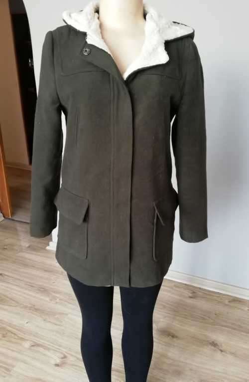 Stunning Jacket with fur trimmed Hood