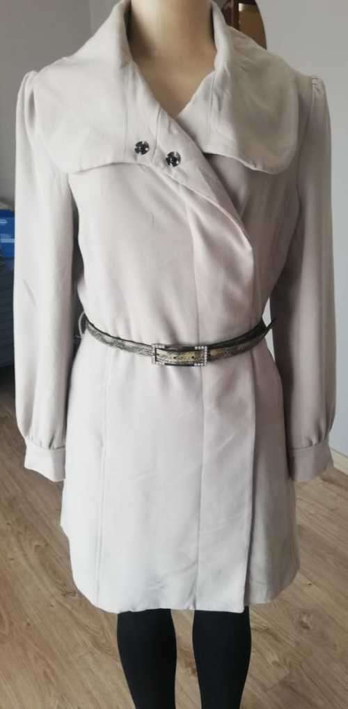 Beautiful Beige Dress Coat