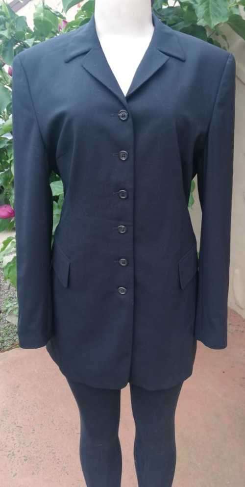 Sexy Black longer length Blazer