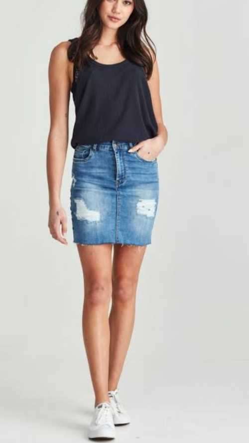 Stunning Denim skirt with frayed detailing