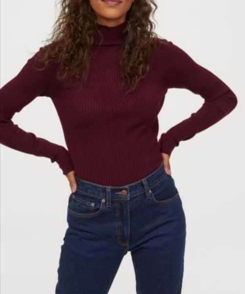 Knitwear Polo neck.....Burgundy